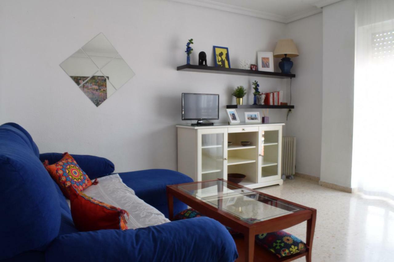 Apartamento Frente A Palacio De Congresos Seville Ngoại thất bức ảnh